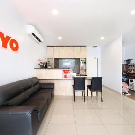 Oyo 778 Bmw 2 Hotel Muar Eksteriør billede