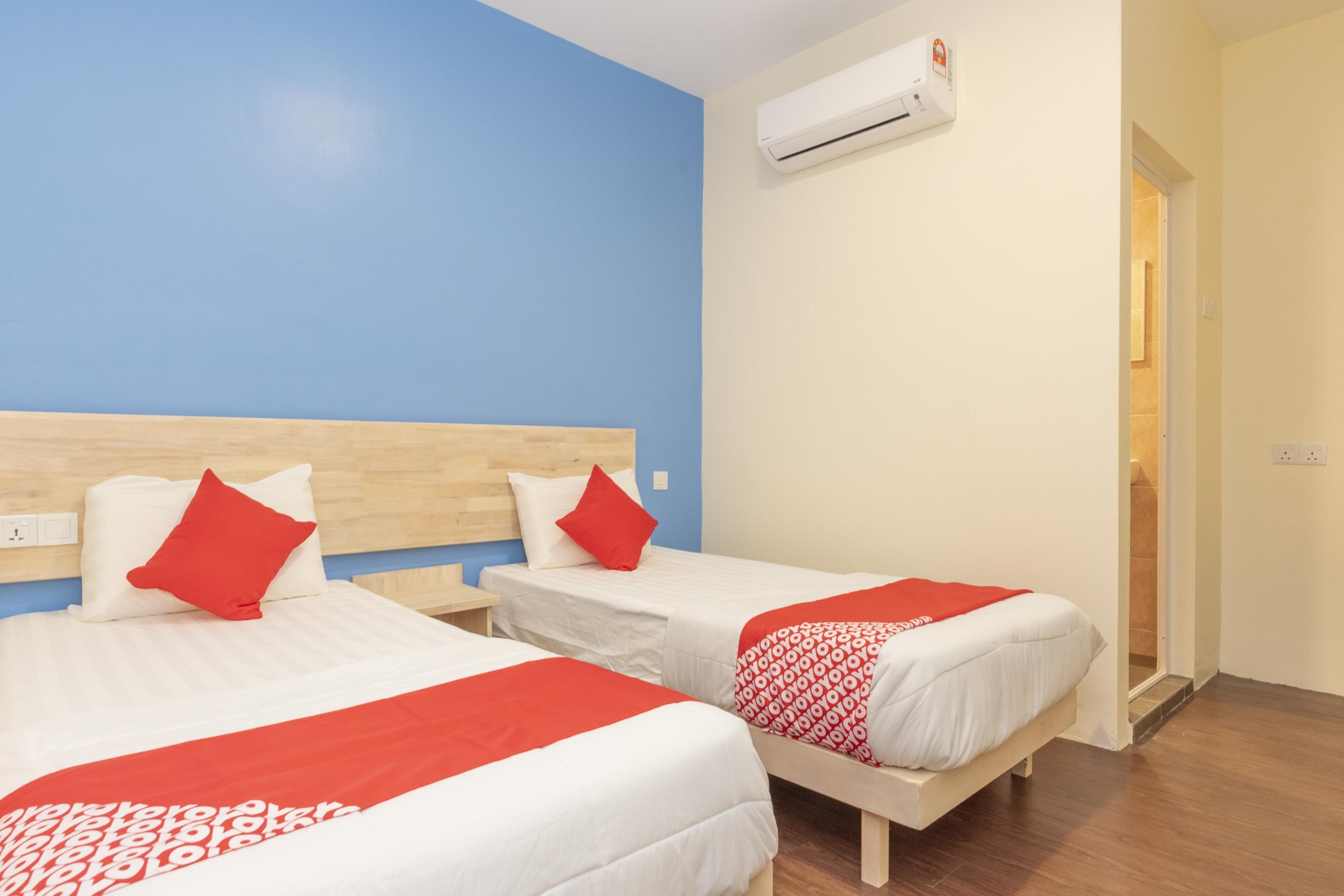 Oyo 778 Bmw 2 Hotel Muar Eksteriør billede
