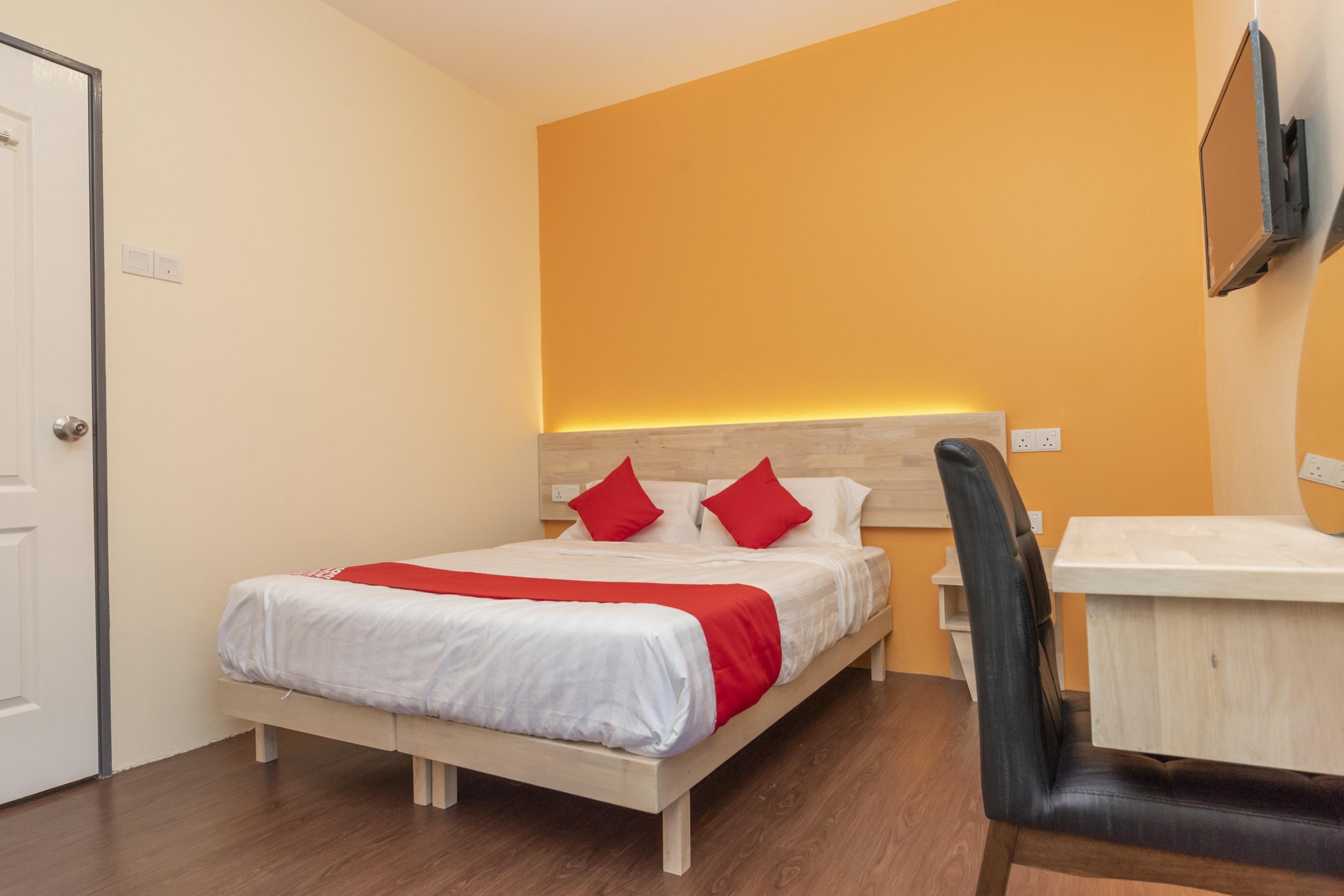Oyo 778 Bmw 2 Hotel Muar Eksteriør billede