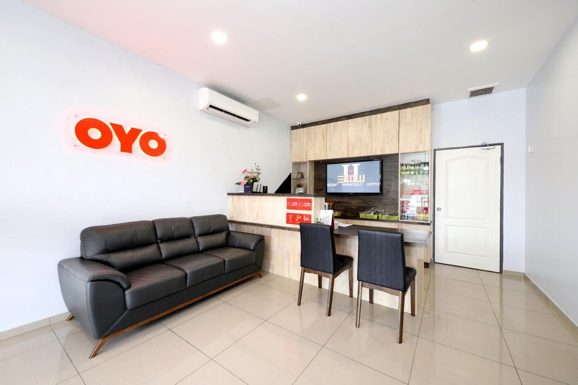 Oyo 778 Bmw 2 Hotel Muar Eksteriør billede
