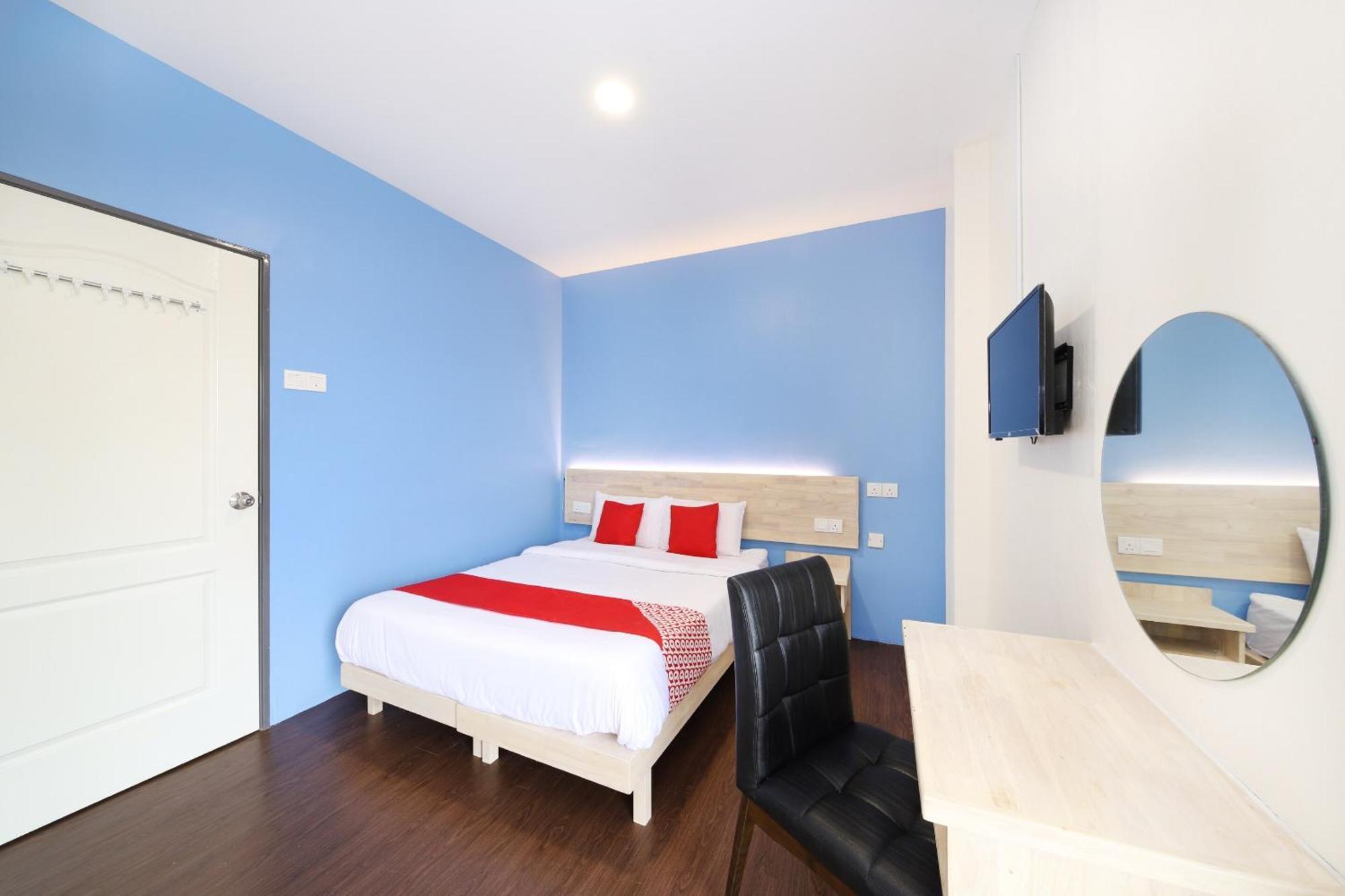 Oyo 778 Bmw 2 Hotel Muar Eksteriør billede