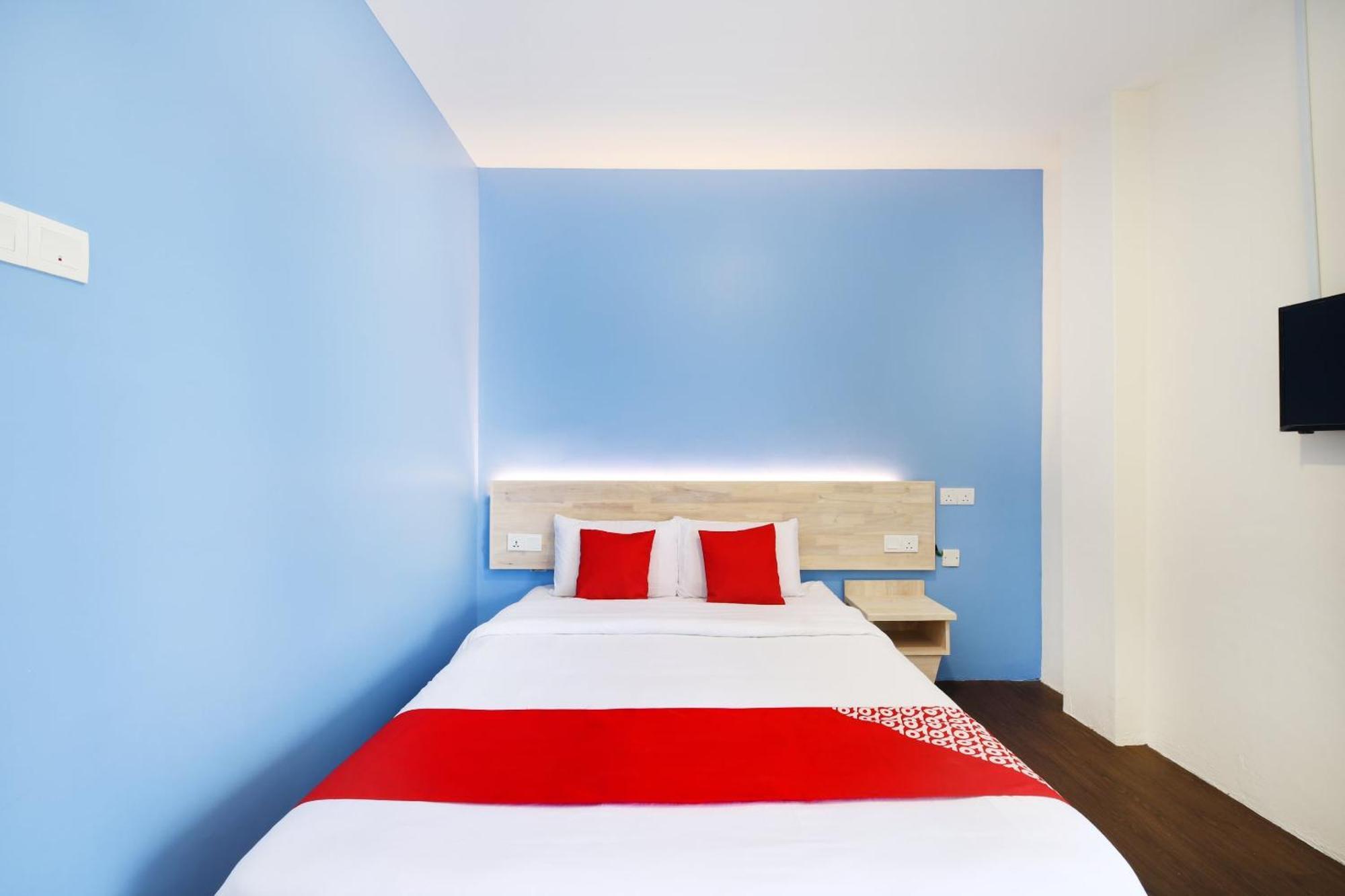 Oyo 778 Bmw 2 Hotel Muar Eksteriør billede